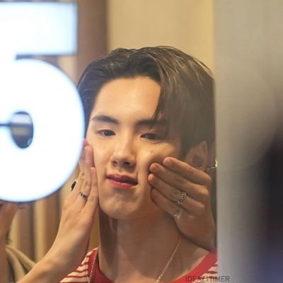 rsexyakr's profile picture. 🎀 ♡.°  @phutatchai  ⋄ꔛ
                  . 𝔂𝓪 .