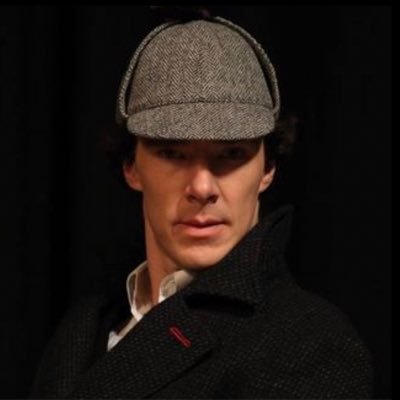 v77wq's profile picture. آهِ مِن قَلبي وما يَعتادُهُ مِن ذِكرَياتِ