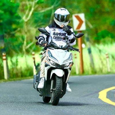 itsmejaycee10's profile picture. 🤣🥰😺👨‍💻🥭🍝🍚🏖🛩🌛🌥🏐🛵👟🩲📸💊🚬♑️🌈