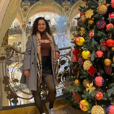 alinenascofc's profile picture. 👩🏻‍🏫 Administração| 😎 MBA Marketing |📍 Baianissima | #TeamVinicius | @viniciusnasofc