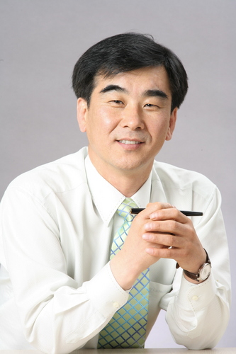멈춰버린 부천의 원미구와 미래를 함께 할 원미갑 도의원 입니다. 99% 서민들의 애환과 고단함을 함께 하는 정의로운 도의원이 되겠습니다! 부천시제1선거구/도당동/춘의동/원미1동/역곡1동/역곡2동