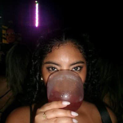 Ximeearaujo's profile picture. 