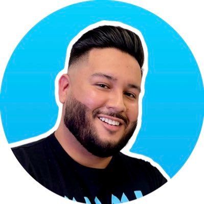 Comedian, Actor, Realtor, Ordained Minister, Huge Horror Nerd, Die Hard Tennessee Titans Fan, Host of @CafeConLocos Podcast