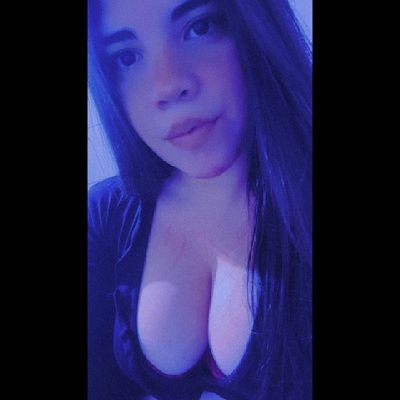 Dios, mi familia y el dk. ⚽

Soy un culo inquieto.. digo que soy de géminis y se asustan 🤷 

Justin Bieber me sigue y a vos?