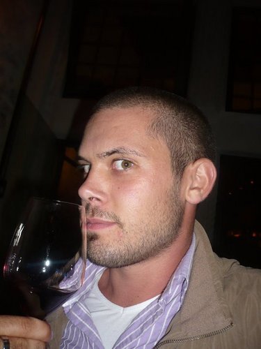 EmilianoBasei's profile picture. adoro i miei cani, lo spezzatino, i Lego e la buona birra