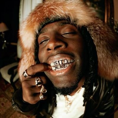 st_obams's profile picture. Living rent-free in my own madness.