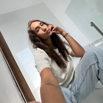Teyaztin's profile picture. IG: nitzayet