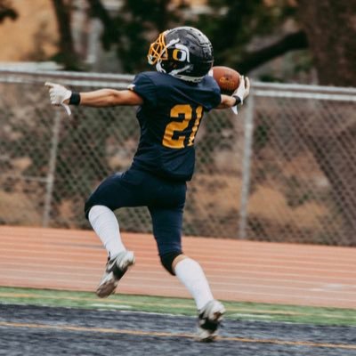 ATH | Oak Ridge High School | C/O 2029 | 145lbs |5’7 | DB, WR | 279-215-9577 | ✝️ |