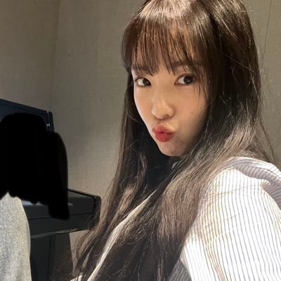behind_again's profile picture. 143