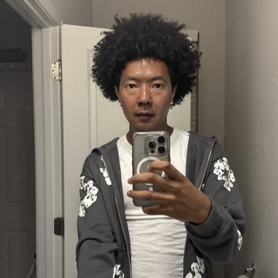 vetnments's profile picture. @padres