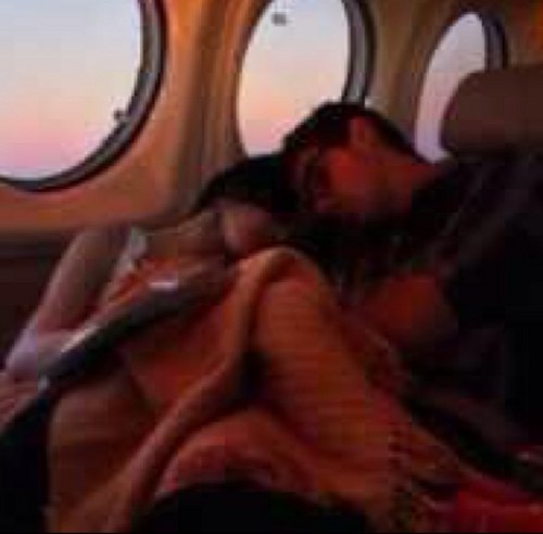Hi im Hayley and i love #Jemi. Please follow i follow back.