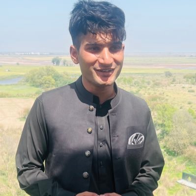 rizibubak's profile picture. Dreamer, Doer and always seeking new experiences | Finding balance between work, fun and everything in between