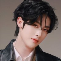 ᥫ᭡. (@sqrui4) 's Twitter Profile