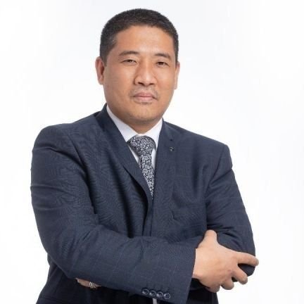 Ed_TravelBureau's profile picture. Travelling is Life