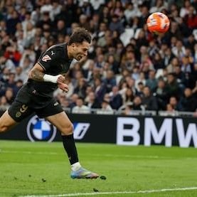 Valenciana de familia valencianista.
❤️ Valencia CF que me legó mi padre, socio durante muchos años y pequeño accionista. 🤍🖤🧡
¡LIM VETE YA! LIM GO HOME