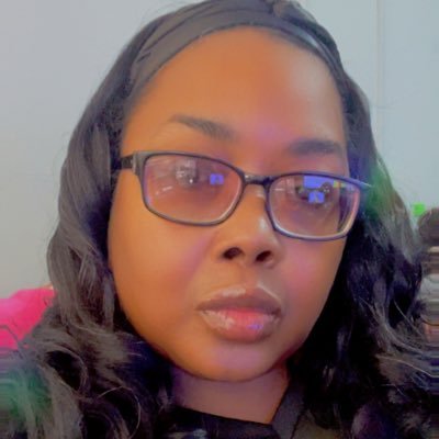 DianaJacks92855's profile picture.