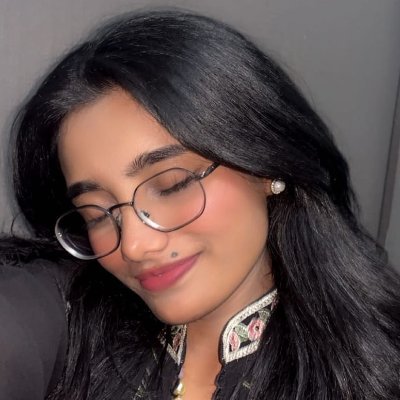 xubishkk's profile picture. Been using dark mode in so many apps, so life gave me one too.
