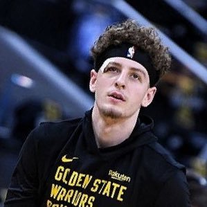 BP2Swishin's profile picture. The pythagorean theorem • #StephCurryFC