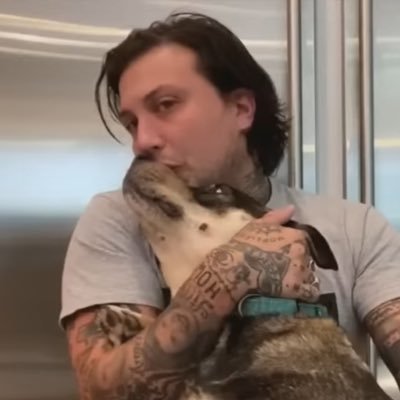 Ioveblindeyes's profile picture. i am sorry my conscience called in sick again • 25 • dtb frankie • she/her