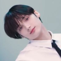 rinny ningdungie ♡ (@bottomkvisaveme) 's Twitter Profile