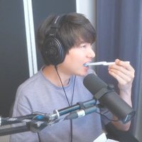 :-) (@jungha674650) 's Twitter Profile