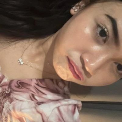 Selain Ini fake gais
Ig @ciimollaaofficial