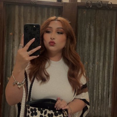 YllalyGarcia's profile picture. 