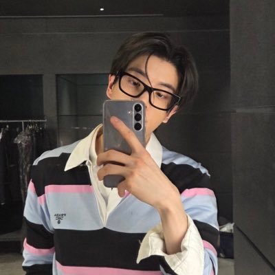jmildzzx's profile picture. ♡ENHYPEN♡ @ENHYPEN_members 🦮🐩🍑🐰✨มัมหมี(ปลอม)ของน้องซองชาน🫣🐸🦌 ปล.ติ่งวงการเกาหลีค่ะ จบๆทุกวงไปเลอ