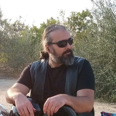 OmerChatziAli's profile picture. Front-end - React developer || Mobile - React Native developer, afonksiyonel fizyoterapist, bilâhare tarihçi. Zalimlerden başkasına düşmanlığım yoktur.