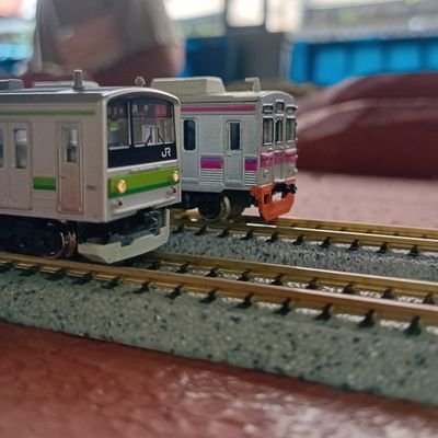 syarh_31's profile picture. seseorang yang menyukai kereta listrik