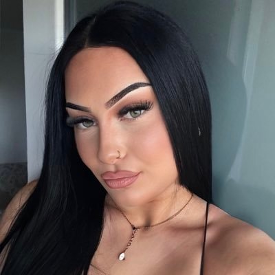 ellmw31's profile picture. 🇮🇹.