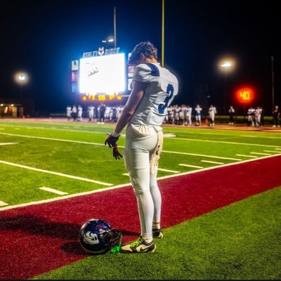 Oceanside Collegiate Academy ll CO 26’ ll WR/FS ll 6’3 ll 200lbs ll 4.1 gpa ll 4.6 40 yard ll 843-964-0469 ll ezranew04@gmail.com ll