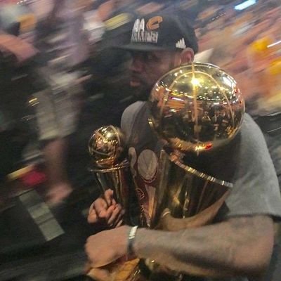 ipuxbtw's profile picture. 