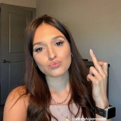 I ruin egos and empty wallets. FINDOM•No nudity