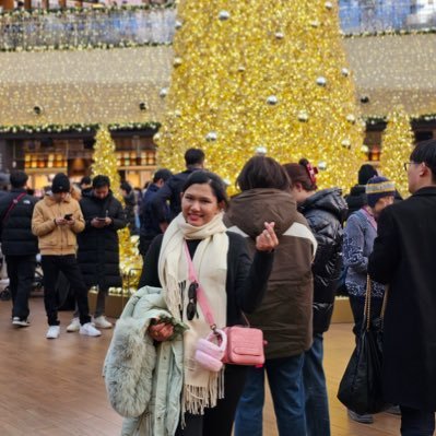 miznana3's profile picture. ...i juz need a simple live...