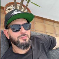 Paule (@baldandglasses) 's Twitter Profile Photo Paule (@baldandglasses) 's Twitter Profile Photo