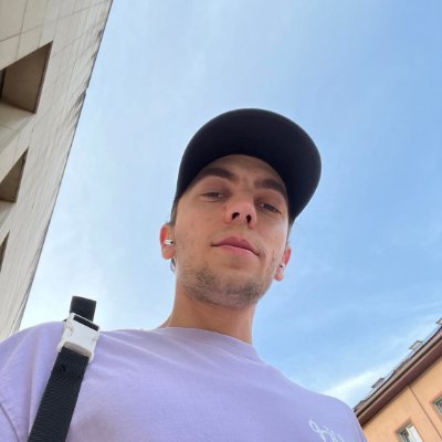 tadyselflover's profile picture. Meet me at the link below 😜