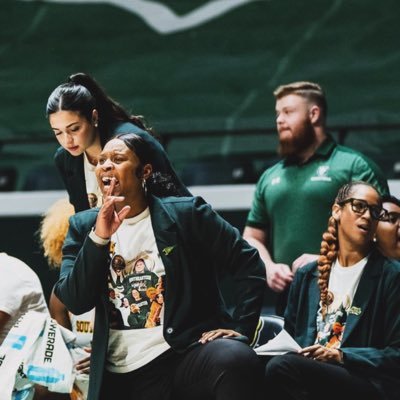 Ronneka Robertson Profile