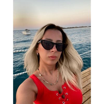 meltkuzucu's profile picture. 