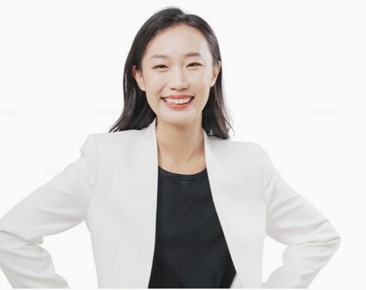 DalaFatema28516's profile picture. 【AI無料診断】今なら無料！今すぐ参加""" 🌟📈🔥 完璧な市場参入ポイントで ROI を最大化しましょう!🚀 日本のアカウント保有者100名限定！ 💼💰