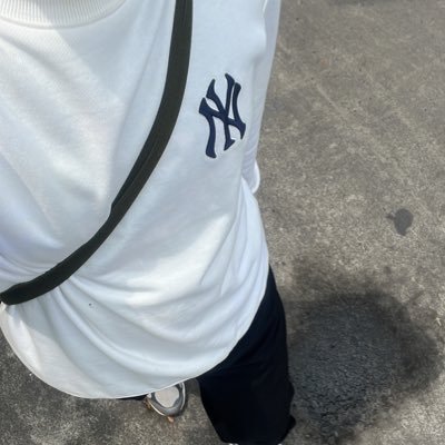 reniomay's profile picture. 