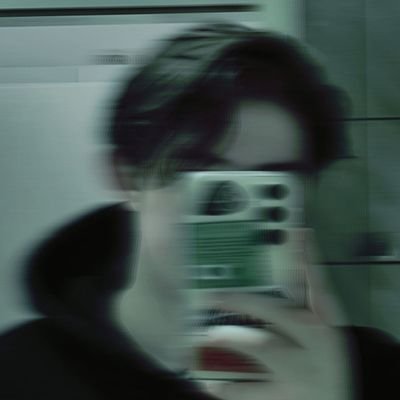 0Alexmustdie0's profile picture. he/him || certified demon of sodom || Pychology student (& photographer) by day, concert addict by night