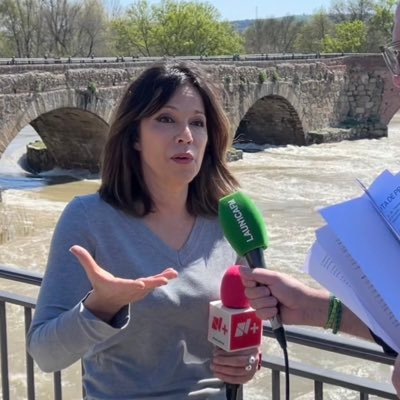 Llegar a tiempo para contarlo. La pasión de una reportera. Periodista para @nmas (Televisa). las opiniones son solo mías