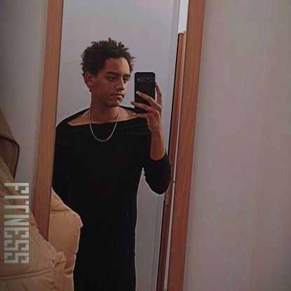 JohnNickolas110's profile picture. 🇧🇷🇩🇪