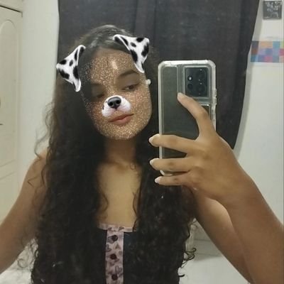 secretsvics_'s profile picture. 🤫