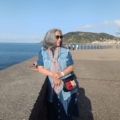 Escritora Cristiana. Novela, Cuento.
Trabajo para Jesús, es El que mejor paga.