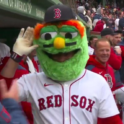 ItsJohnnyBee's profile picture. Drink, Sleep and Gamble. 

#PhinsUp #DirtyWater #DifferentHere #NHLBruins #UConn #Hu5kies #TheU