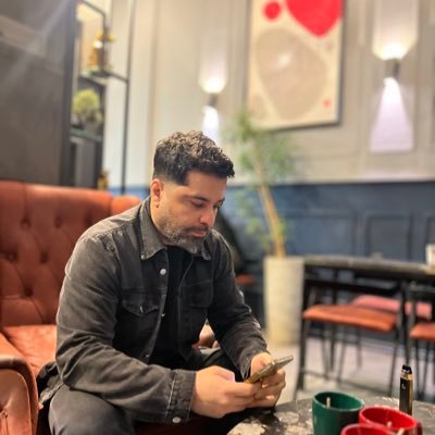 amindlv's profile picture. ⚖️lawyer