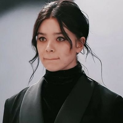 albrhodes's profile picture. dou nomes a objetos inanimados e dublo eles caindo, oq comprova q ser inteligente nunca me impediu de ser endeota     (she/her)