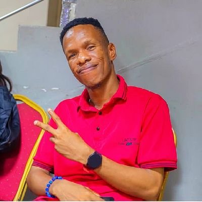 keereeann's profile picture. Football. Music. Chelsea FC💙